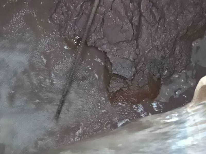 瓯海大道娄桥工业区工厂污水管疏通。清洗。检测