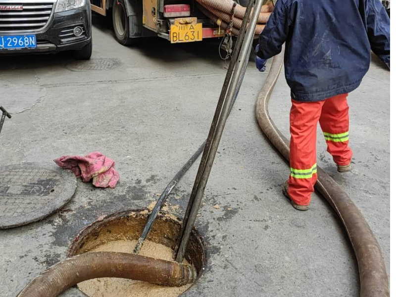 温州瓯海抽粪、花园路 龙霞路 林村路清洗管道